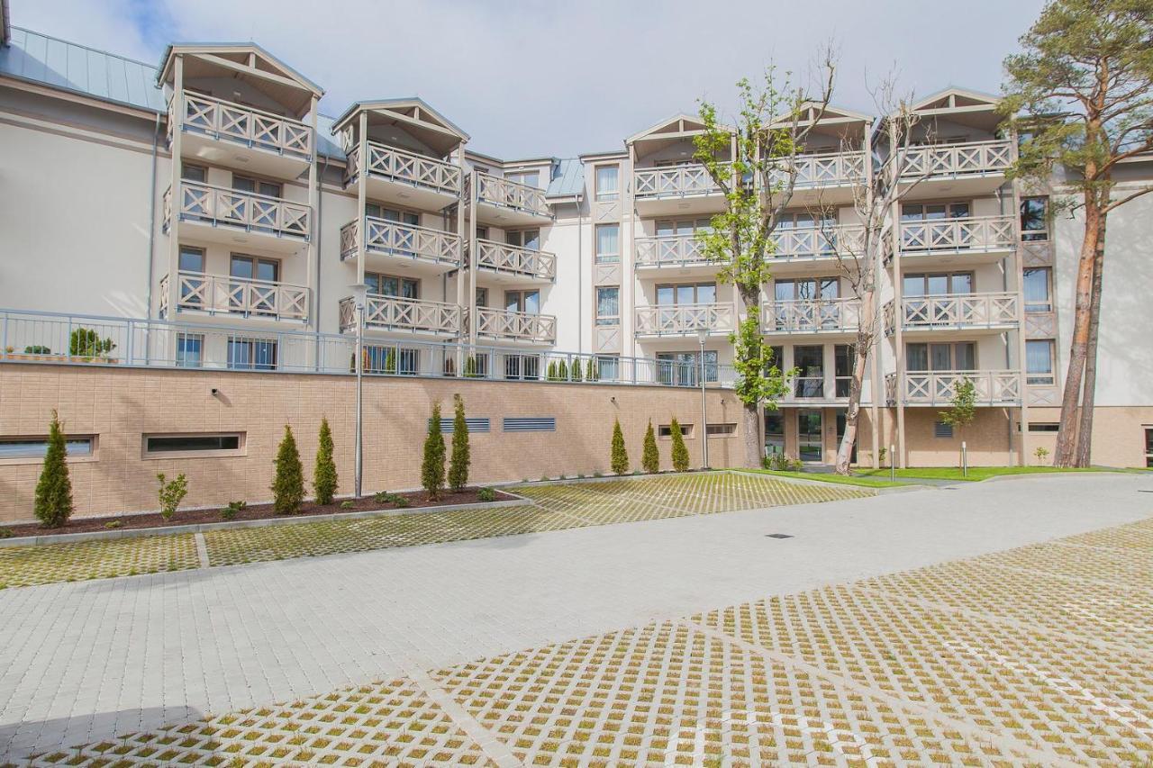 Mi Casa Holidays Rezydencja Park Миелно Екстериор снимка