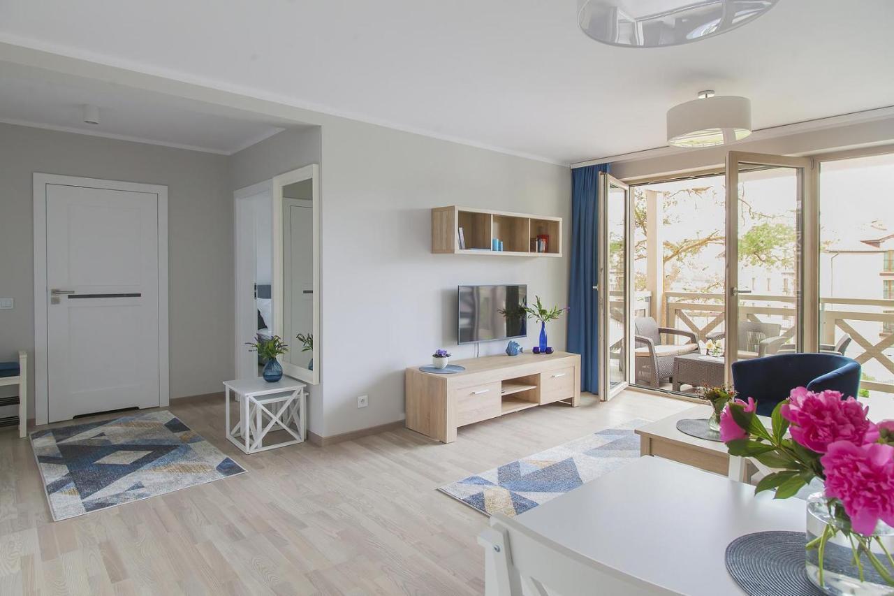 Mi Casa Holidays Rezydencja Park Миелно Екстериор снимка