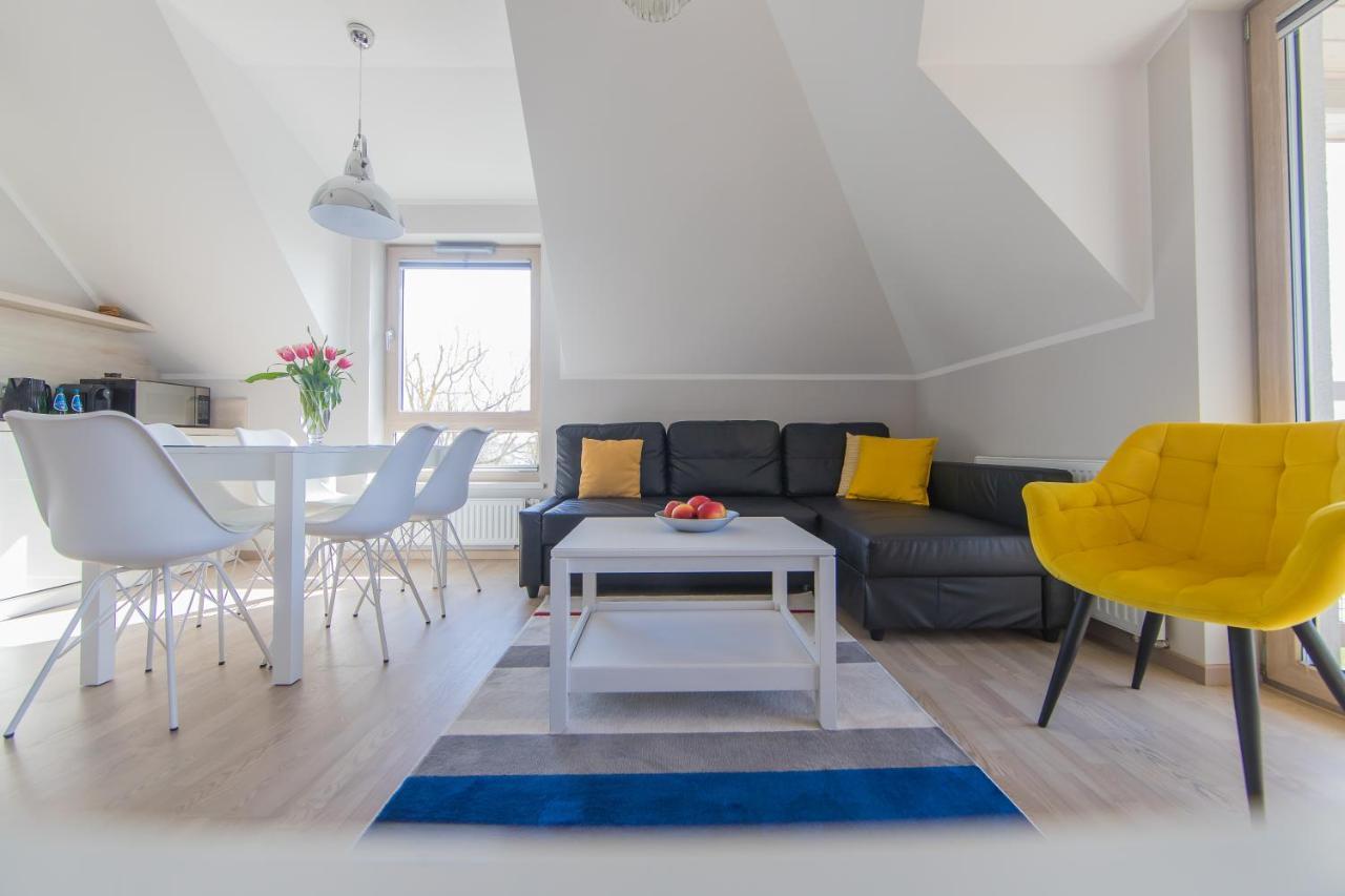 Mi Casa Holidays Rezydencja Park Миелно Екстериор снимка