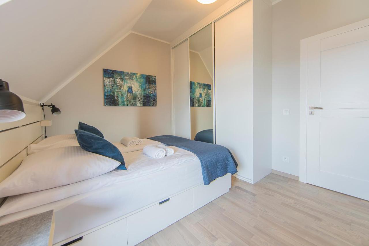 Mi Casa Holidays Rezydencja Park Миелно Екстериор снимка